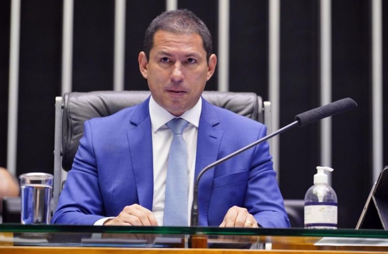 49c4cf4cf90e520bb862073792e3ba35