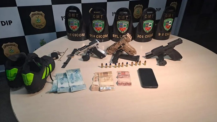 Homem fortemente armado é preso após ameaças em clube de Manaus; vídeo