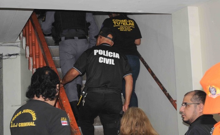 Fiscalização fecha local que vendia bebidas alcoólicas para menores em Manaus