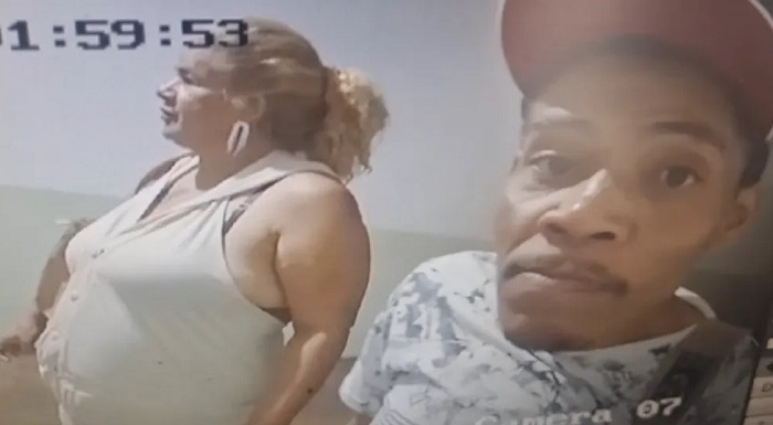 Mulher é estrangulada com a própria roupa em quarto de motel