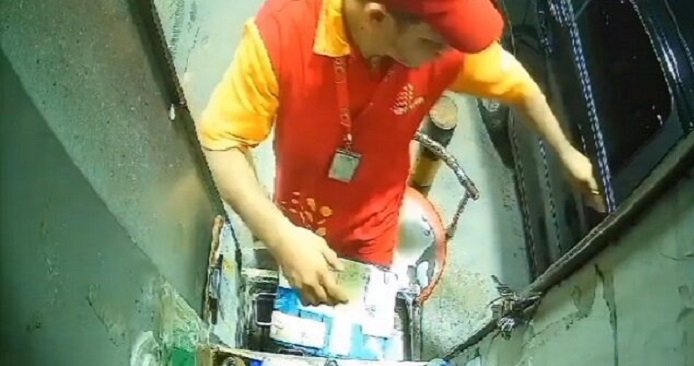 Frentista vive momentos de terror durante assalto a posto de combustível em Manaus