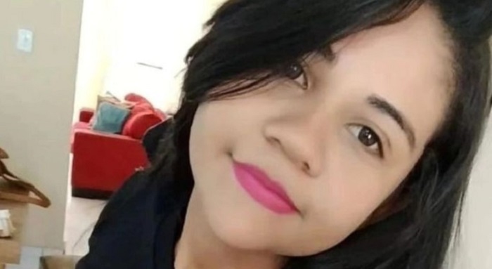 Mulher é encontrada morta em matagal após sair de casa para trabalhar