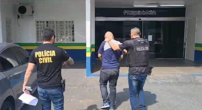 Vídeo mostra casal roubando R$ 25 mil de loja em shopping em Manaus