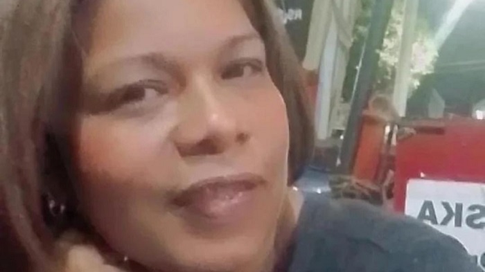 Mulher é morta com facadas no peito e polícia desconfia do marido