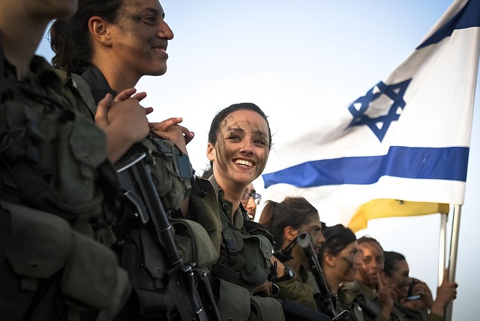 Esquadrão de mulheres do exército de Israel eliminou quase 100 terroristas do Hamas
