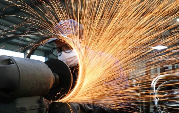 usina_siderurgica_mascara_de_protecao_industria